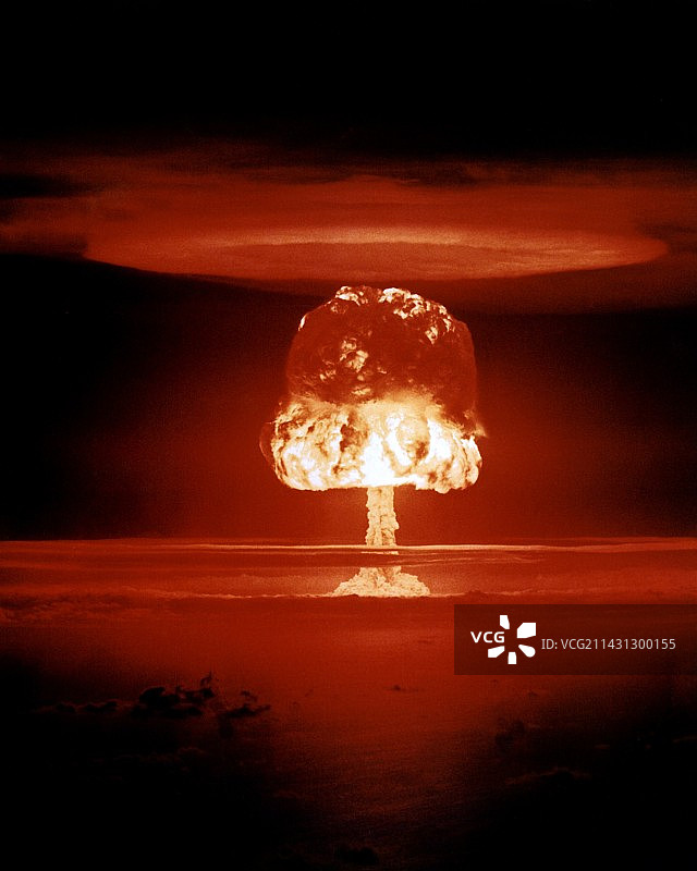 氢弹爆炸图片素材