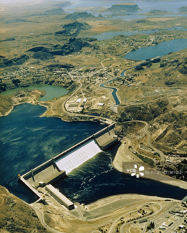 格兰德古力大坝鸟瞰图片素材