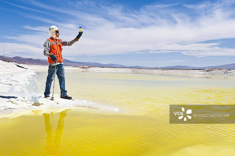 锂蒸发池图片素材