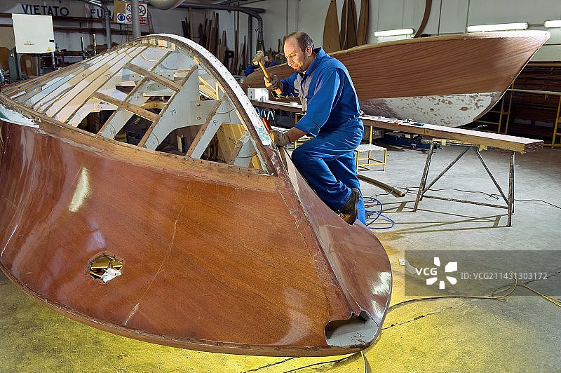 豪华船只修复图片素材