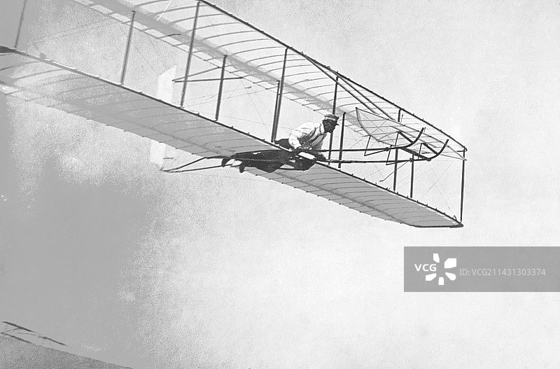 莱特兄弟的滑翔机图片素材