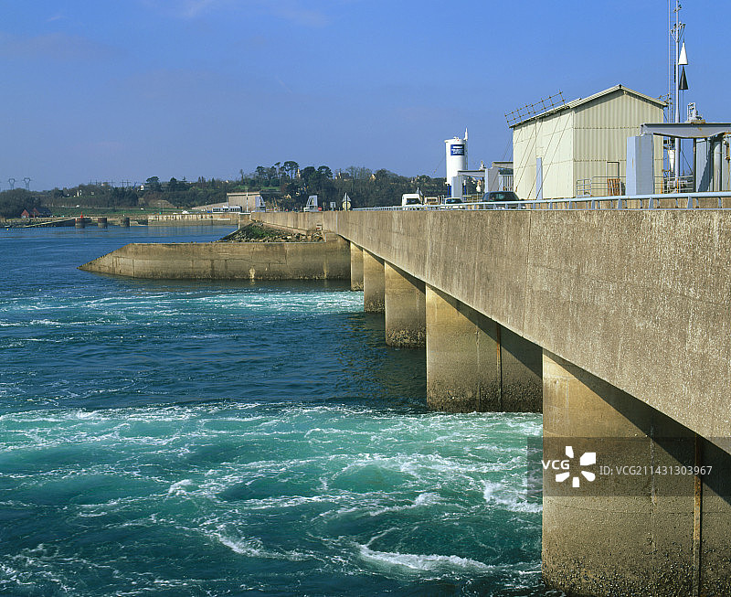 潮汐水坝的进水图片素材