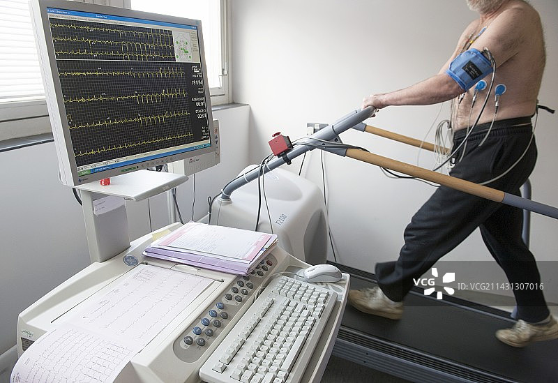 运动心电图图片素材