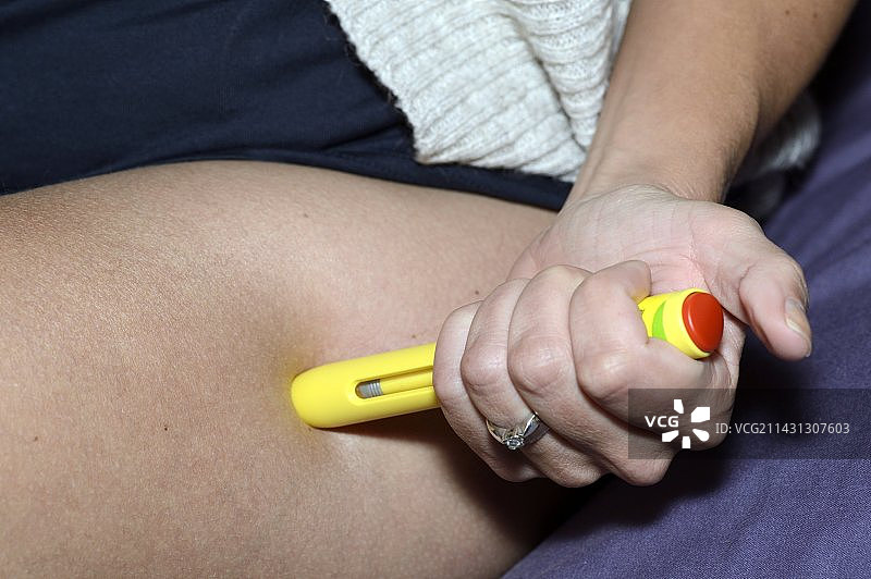 治疗贫血的Aranesp注射剂图片素材