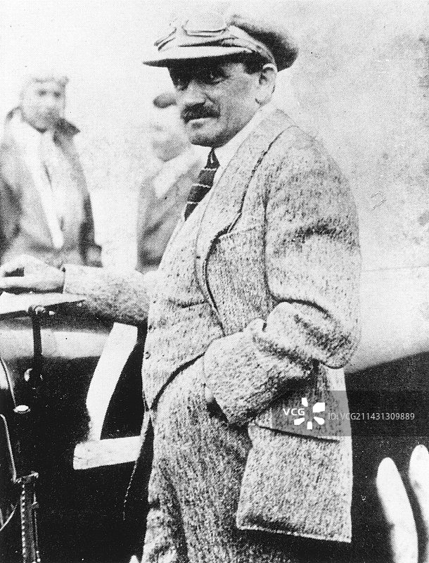 费迪南德·保时捷：奥地利汽车设计师图片素材