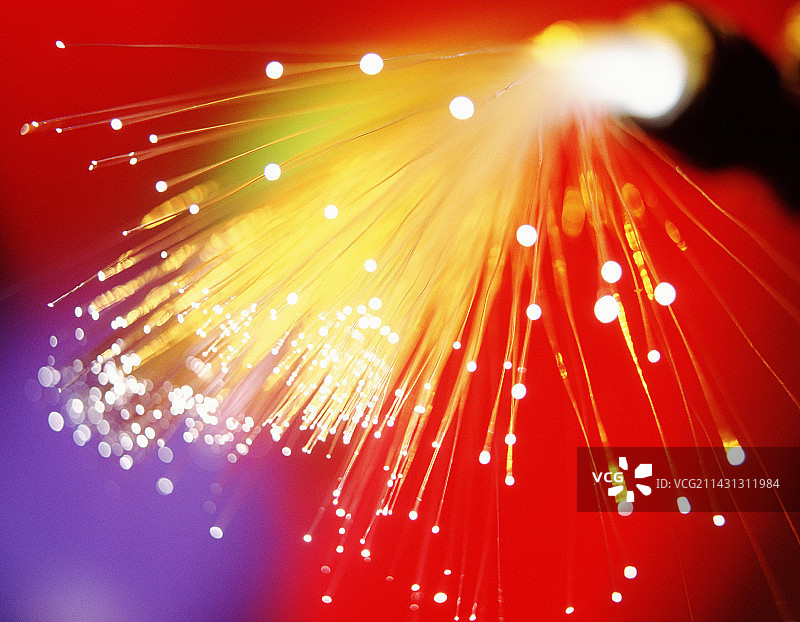 传导光的光纤束图片素材