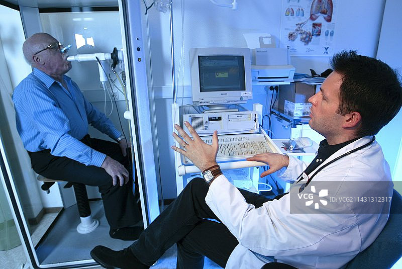 肺功能测试图片素材