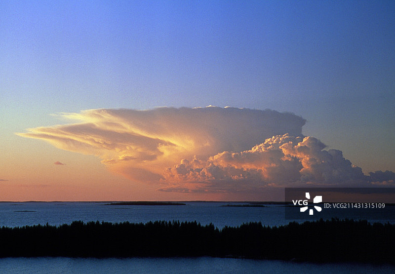 积雨云图片素材