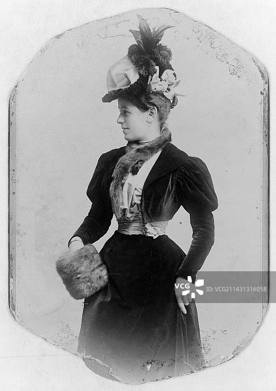 埃丝特·阿道芬·弗洛伊德图片素材