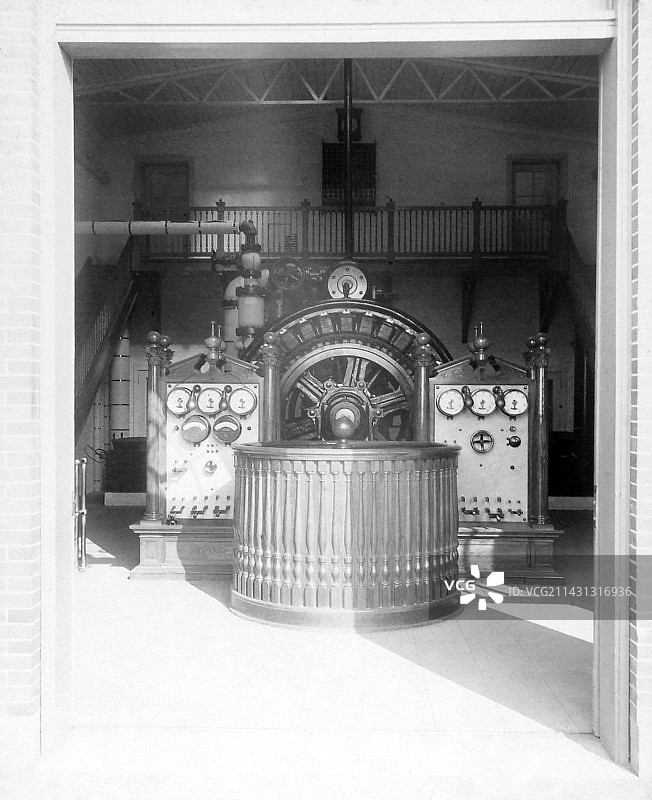 特斯拉沃登克里夫塔设备，1900年代图片素材