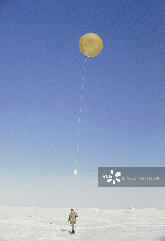 南极洲的气象气球图片素材