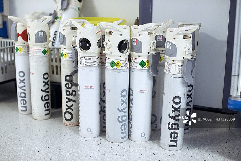 医用氧气瓶图片素材