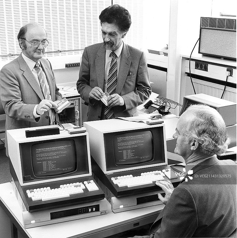 智能卡研究，1982年图片素材