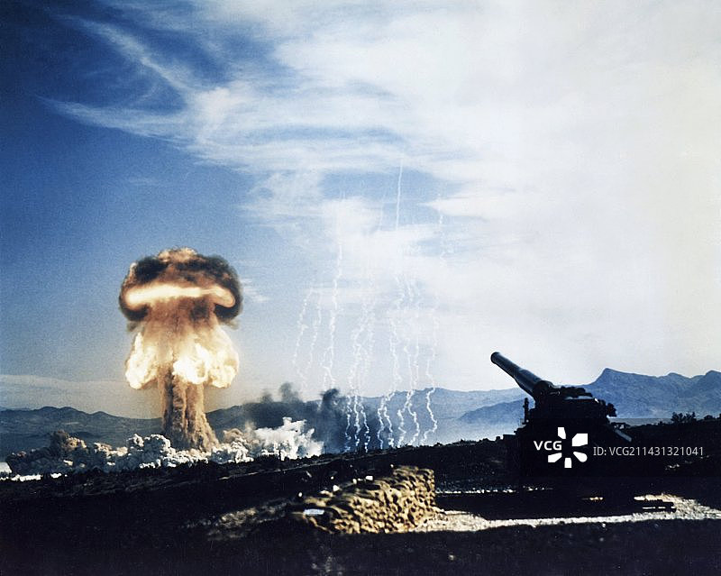 1953年首批原子火炮图片素材