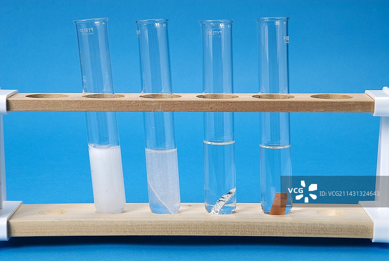 酸中的金属图片素材