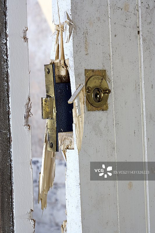 盗窃破坏图片素材