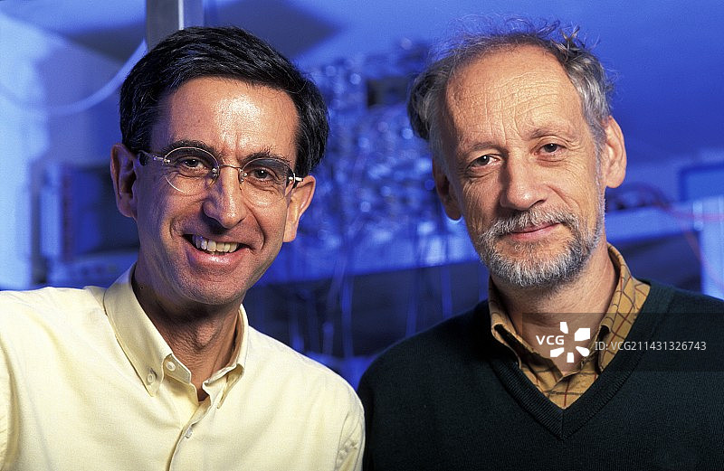 苏亚雷斯和吉辛：量子物理学家图片素材