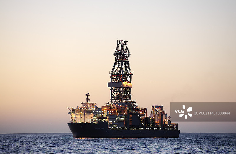 深水钻井船图片素材