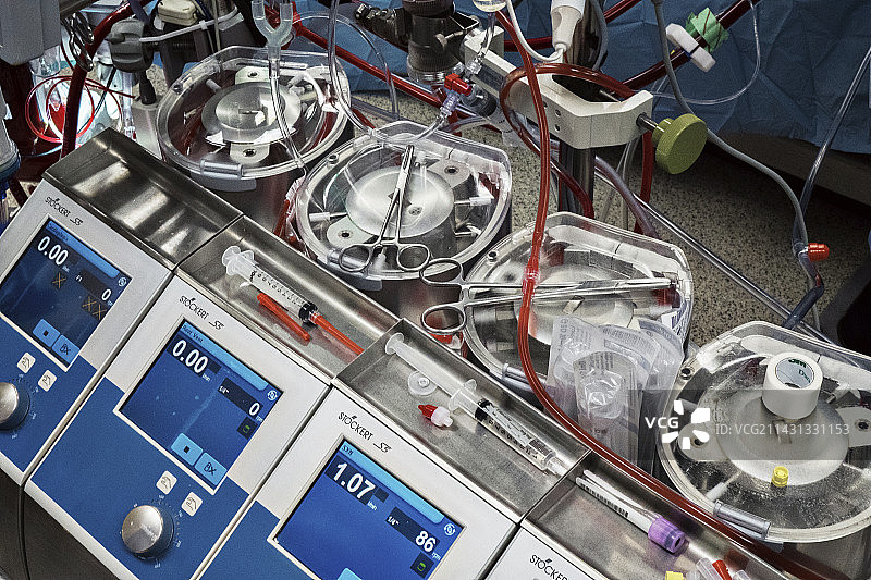 用于心脏直视手术的心肺机图片素材