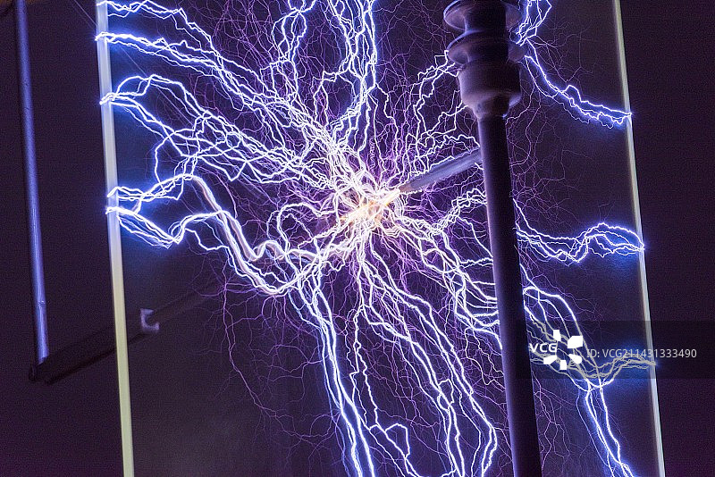 高压放电图片素材
