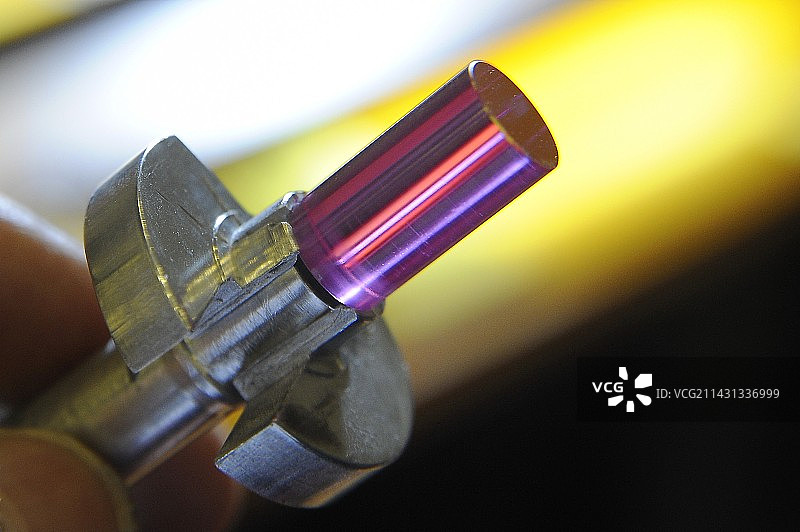 第一台激光器图片素材