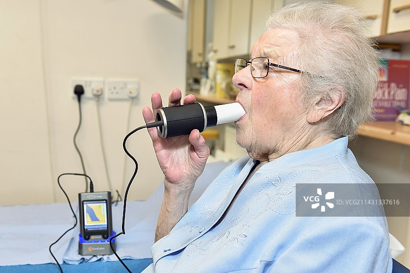 肺功能测试图片素材