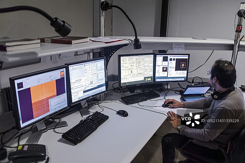 ESO 3.6米望远镜控制室图片素材