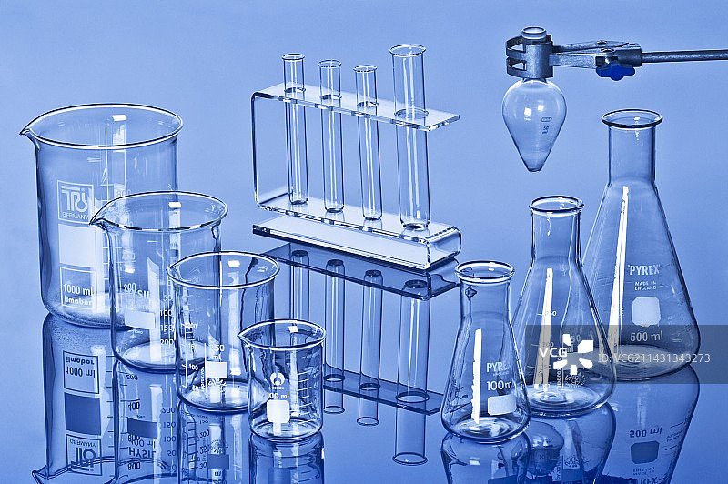 实验室玻璃器皿图片素材