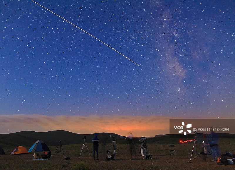国际空间站轨迹图片素材