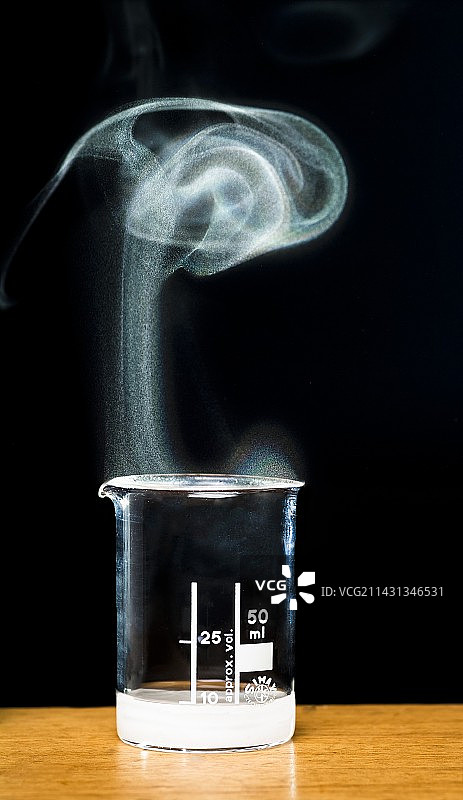 盐酸烟雾图片素材