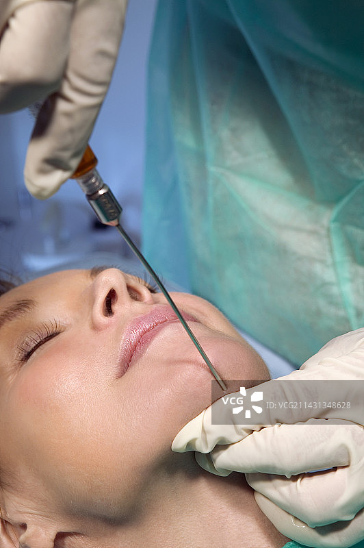 抽脂手术图片素材