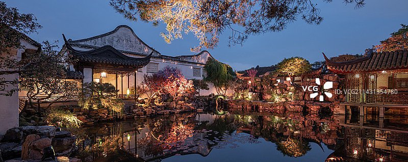 苏州园林网师园夜景图片素材