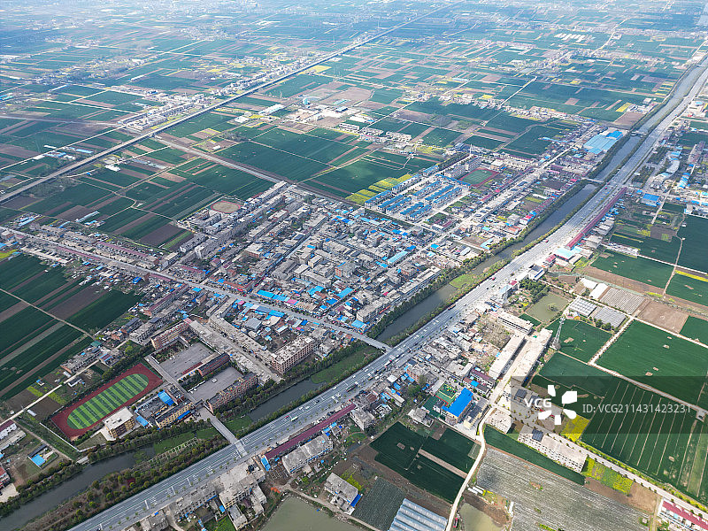 农村城镇高角度俯瞰图片素材