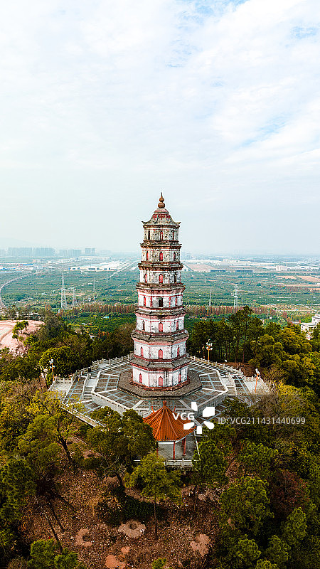 中国广东省江门市新会区会城镇茶坑村凌云塔图片素材