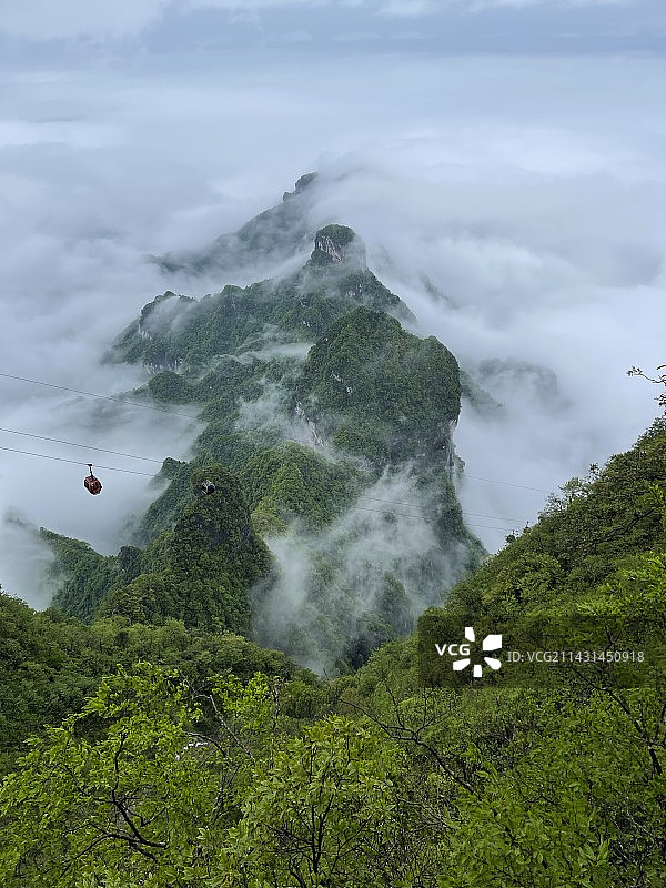张家界天门山风光图片素材