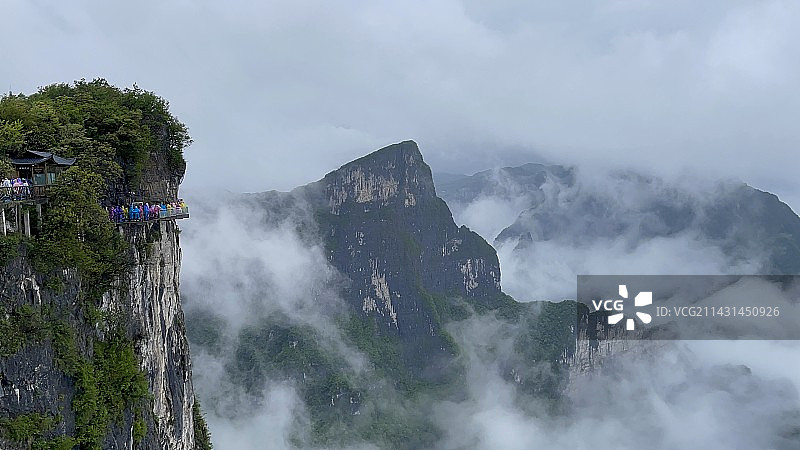 张家界天门山风光图片素材