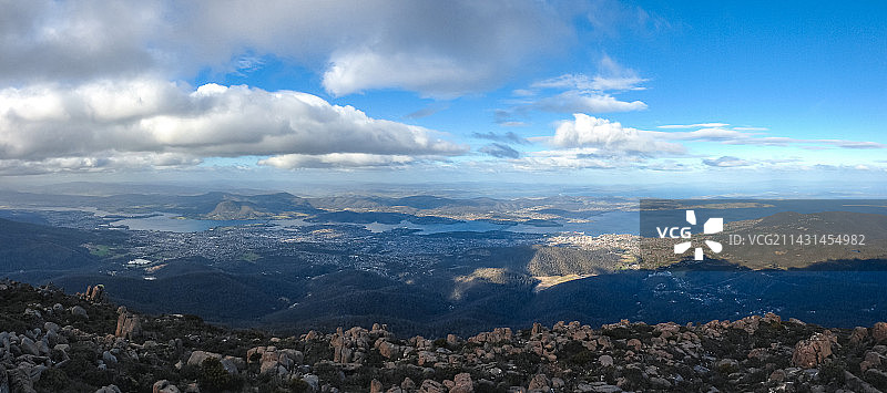 塔斯马尼亚霍巴特 惠灵顿山(Mount Wellington)山顶的风景图片素材