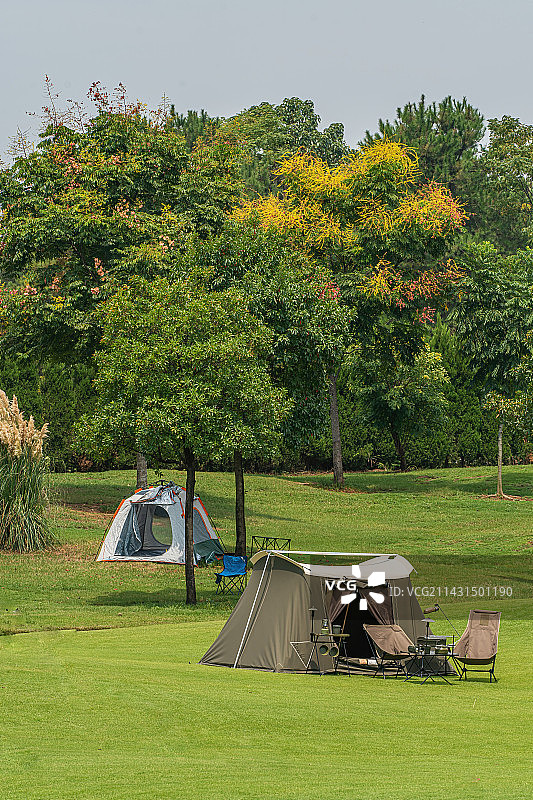 露营户外聚会图片素材