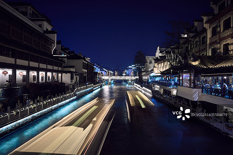 夜游南京著名旅游景点秦淮河图片素材