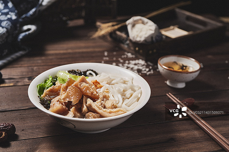 牛筋牛杂粉图片素材