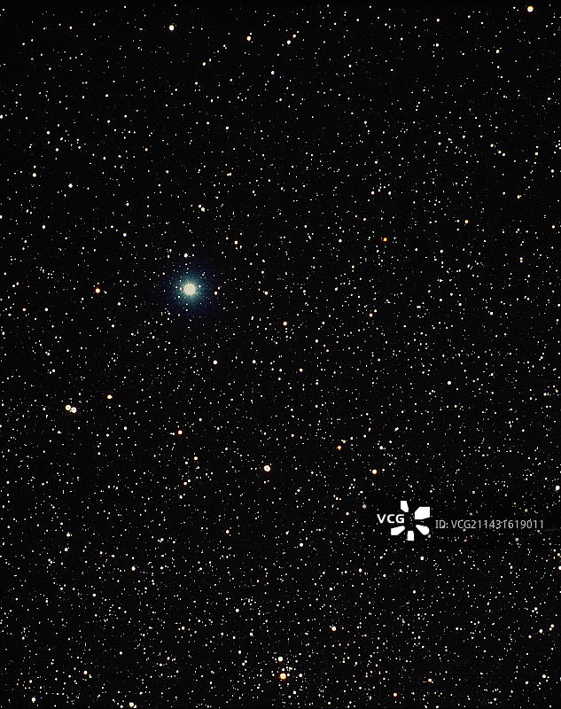 天琴座中最亮的恒星——织女星的光学照片图片素材