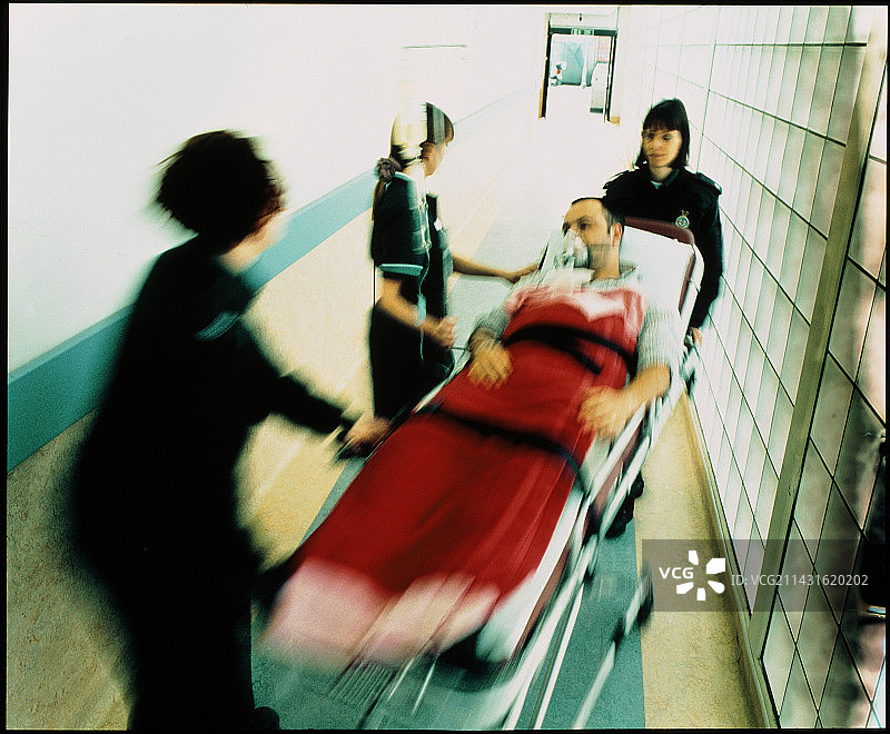 患者紧急抢救图片素材