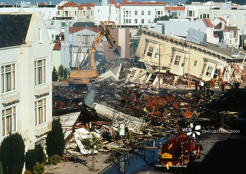 加州地震后的码头区图片素材