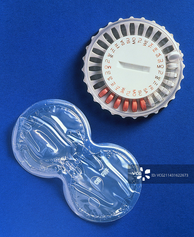 激素替代疗法药物与贴片图片素材