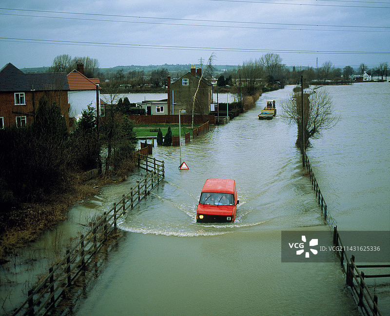 英国格洛斯特附近塞文河洪水图片素材