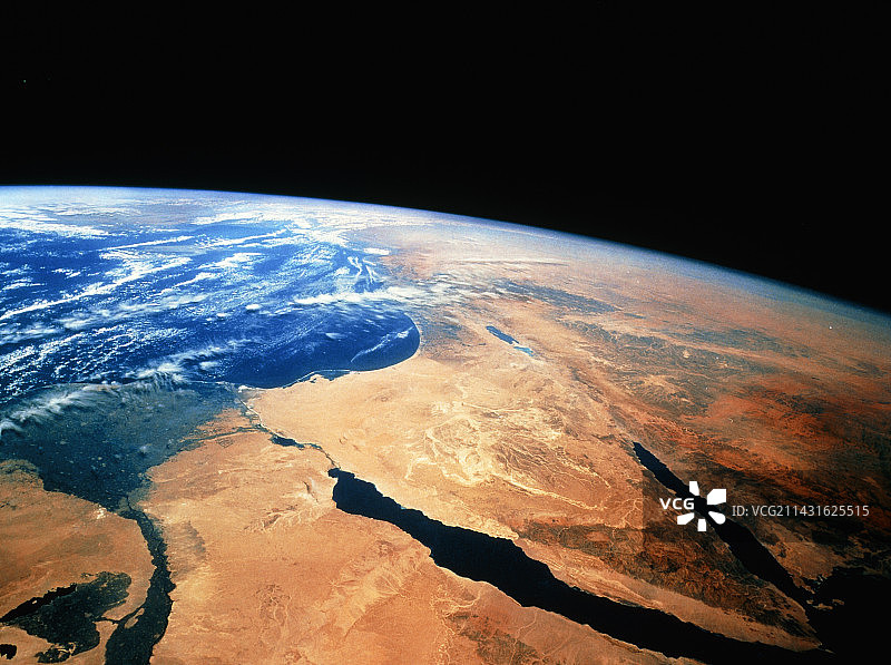 航天飞机拍摄的尼罗河三角洲和西奈半岛图片素材