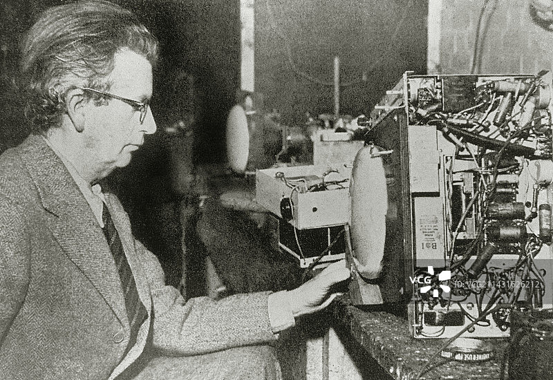 约翰·洛吉·贝尔德，苏格兰电气工程师图片素材