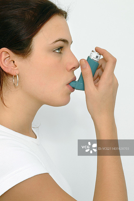 哮喘发作图片素材