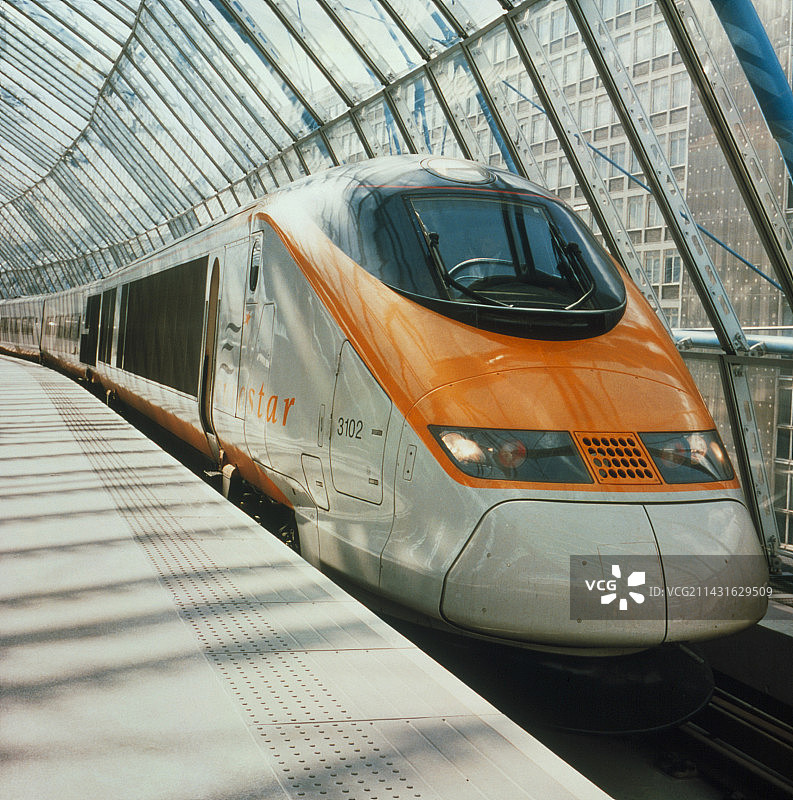 欧洲之星穿梭隧道列车图片素材