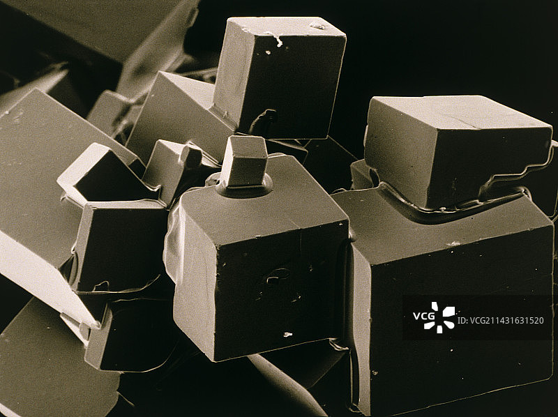 纯氯化钠（重结晶）的扫描电镜图图片素材